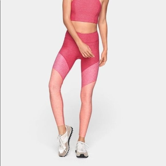 Outdoor Voices Leggings Size Medium Triple Pink Peach 7/8 Length “Move Free” - Picture 4 of 6